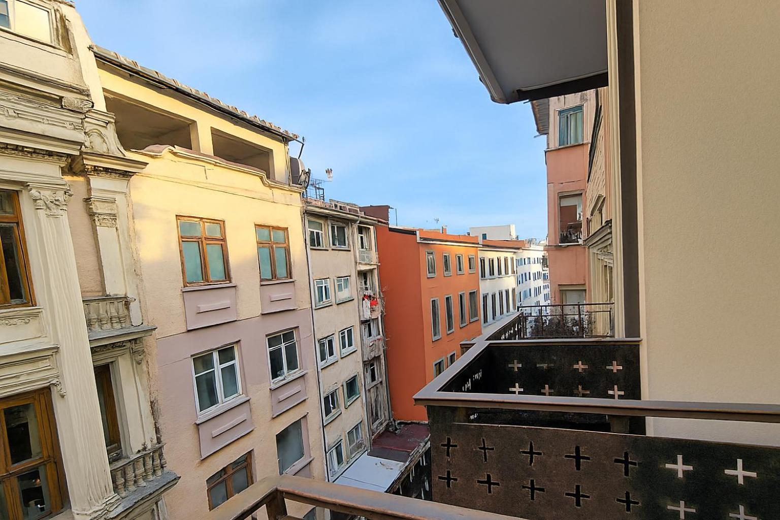 Aleksandr Pera Hotel — Fotoğraflar 1